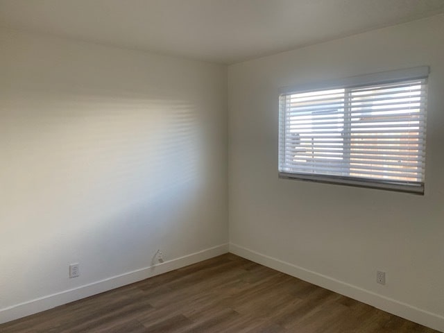 Building Photo - 912 Colleen Ave