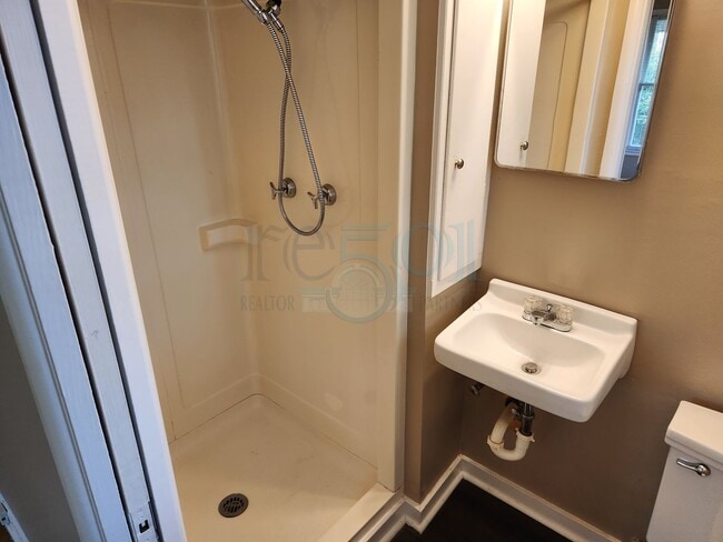 Building Photo - Forest Park School District!