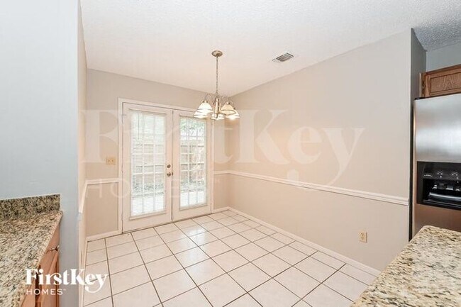 Building Photo - 50 Rockridge Dr