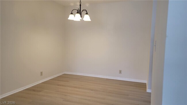 Building Photo - 1375 E Hacienda Ave