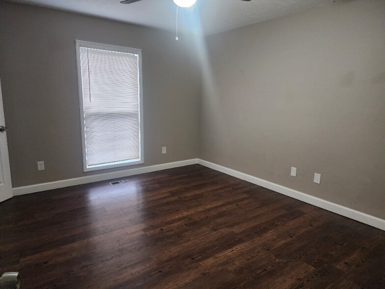 Building Photo - 1411 Tangora Ln