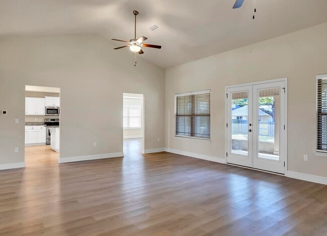 Building Photo - 3639 Ranch Dr