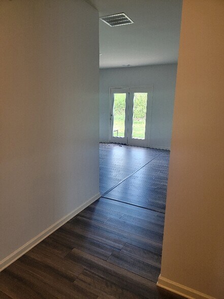 Building Photo - 419 Matera Dr NW
