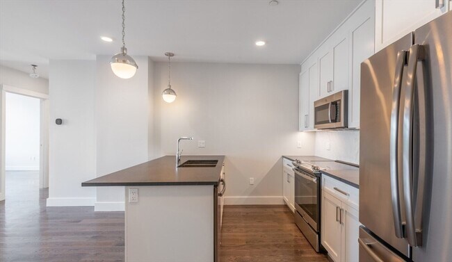 Building Photo - 434 McGrath Hwy