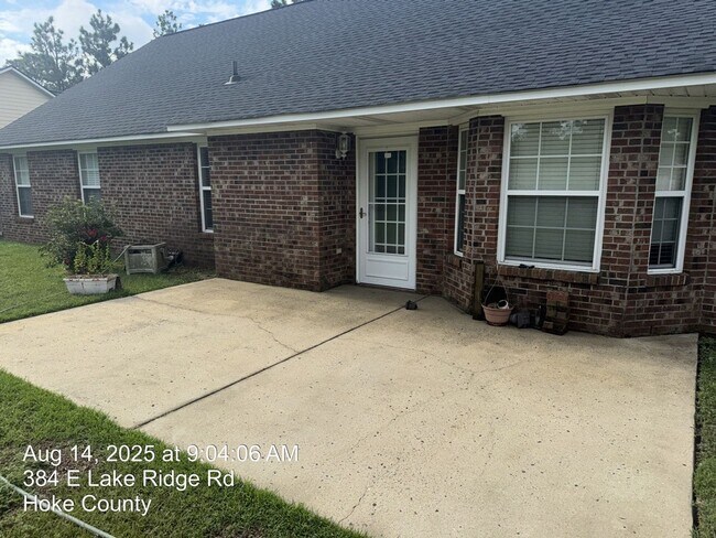 Building Photo - 384 E Lake Ridge Rd