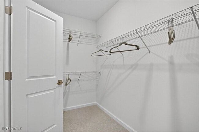 Building Photo - 1657 Serena Ave