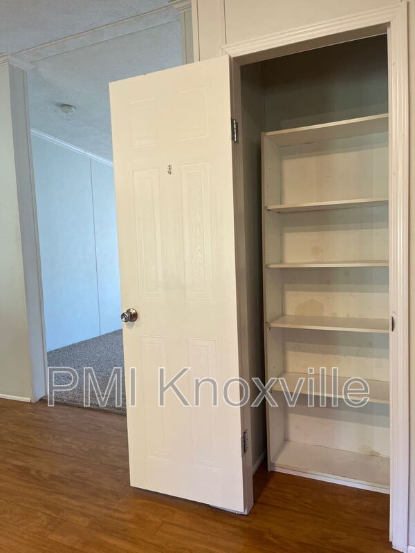 Building Photo - 8821 Trout Rd