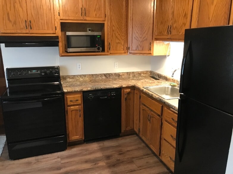 Building Photo - 2909 E Claudette Dr