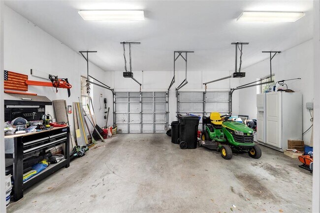 Building Photo - 11121 NW 15th Pl