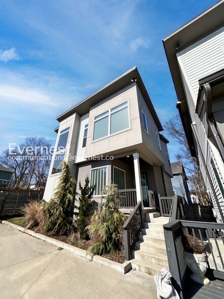 Building Photo - 915 Delmas Ave