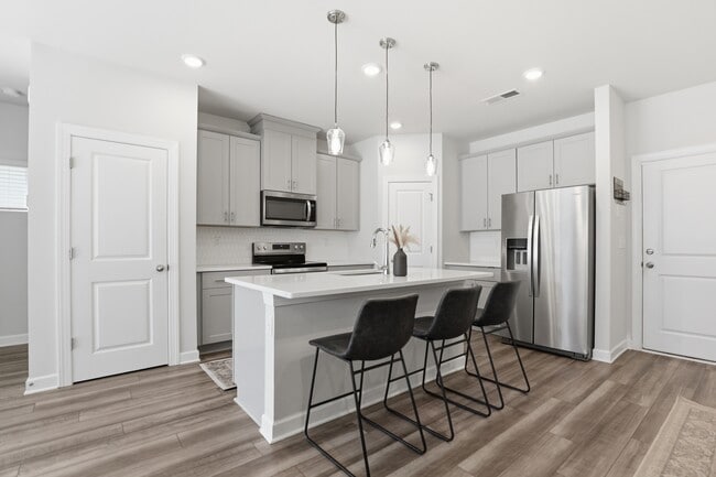 Building Photo - 2317 Belterra Dr