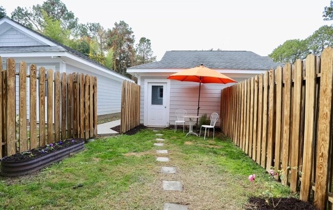 Back Yard - 250 E Delaware Ave