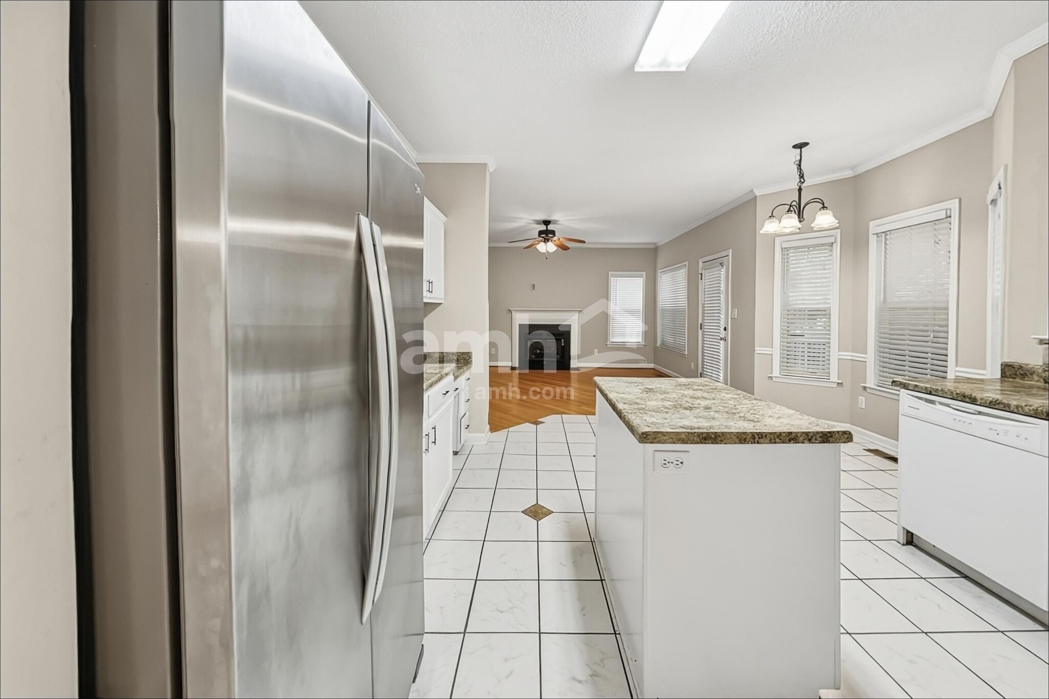 Building Photo - 3520 Huntingridge Dr