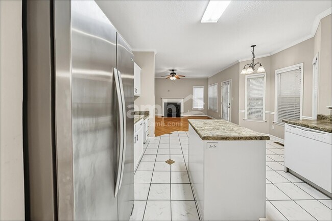 Building Photo - 3520 Huntingridge Drive