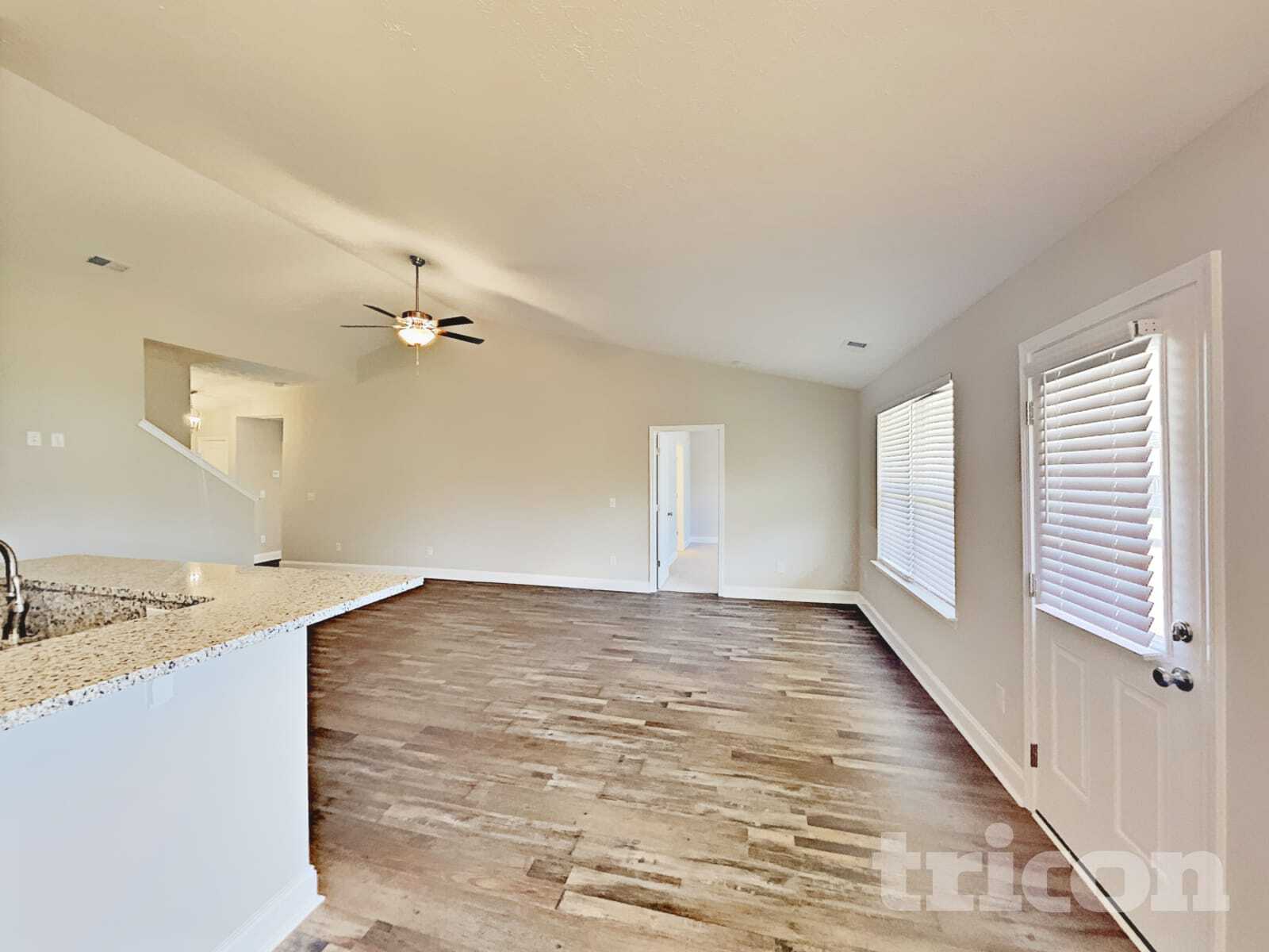 Building Photo - 296 Fieldstone Ln