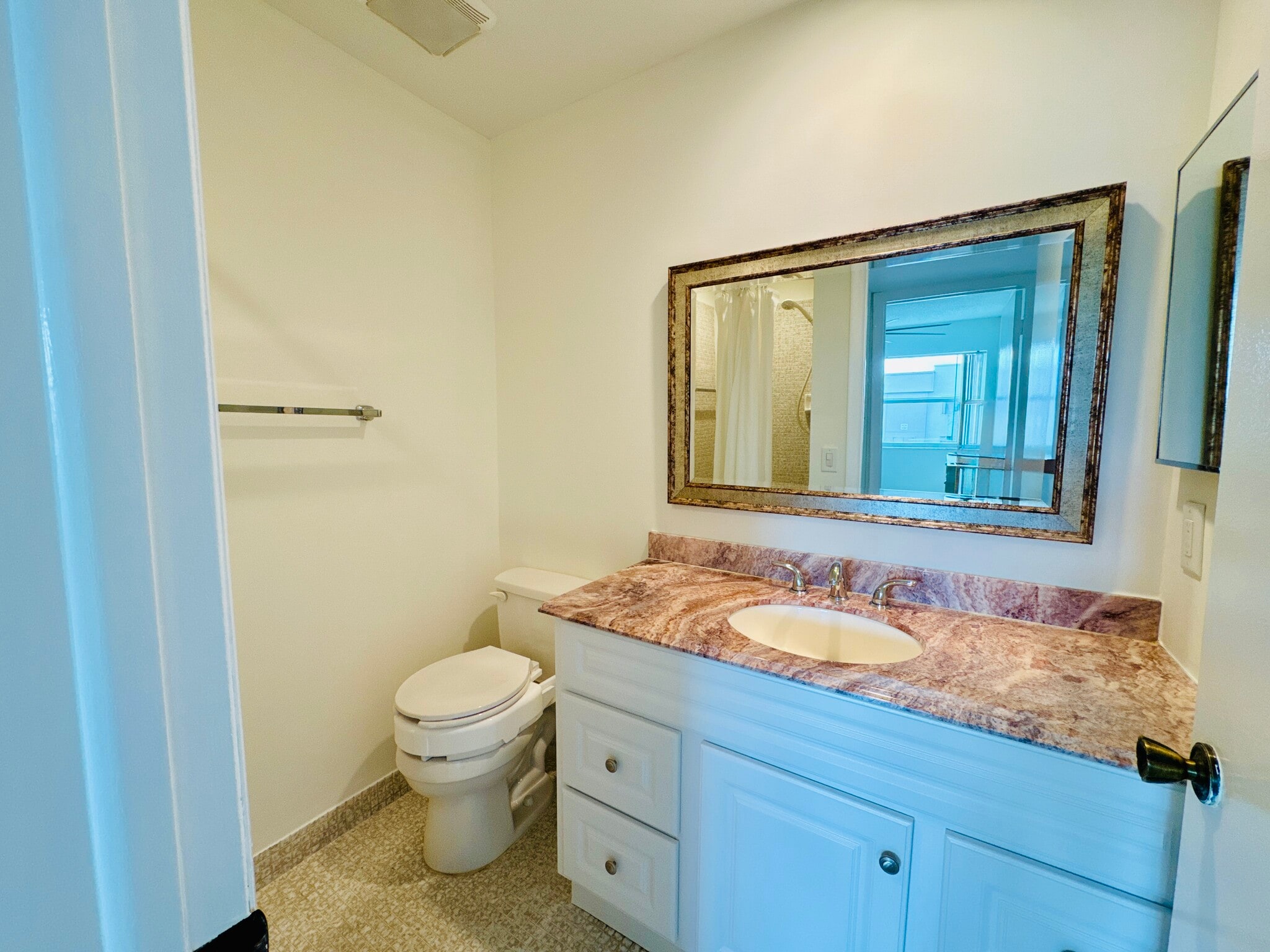 Master Bathroom - 230 Normandy E