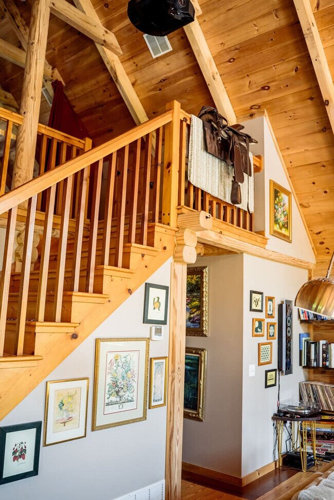 Building Photo - 7223 Ferry Rd