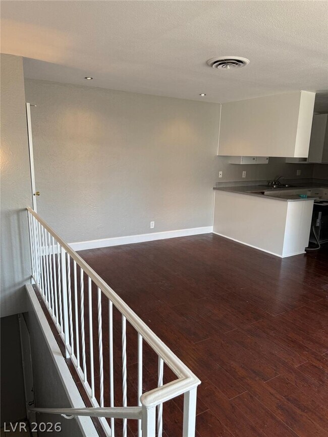 Building Photo - 1521 Elizabeth Ave