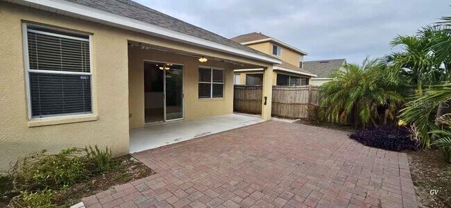 Building Photo - 5334 Clover Mist Dr