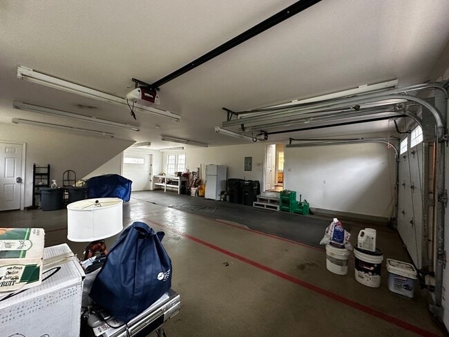 Building Photo - 177 Orchard St