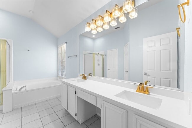 Building Photo - 6903 Hawaii Ln