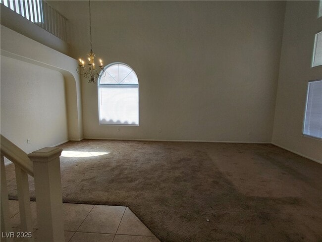 Building Photo - 452 Crocus Hill St
