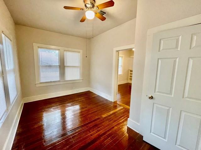 Building Photo - 506 E 38th St