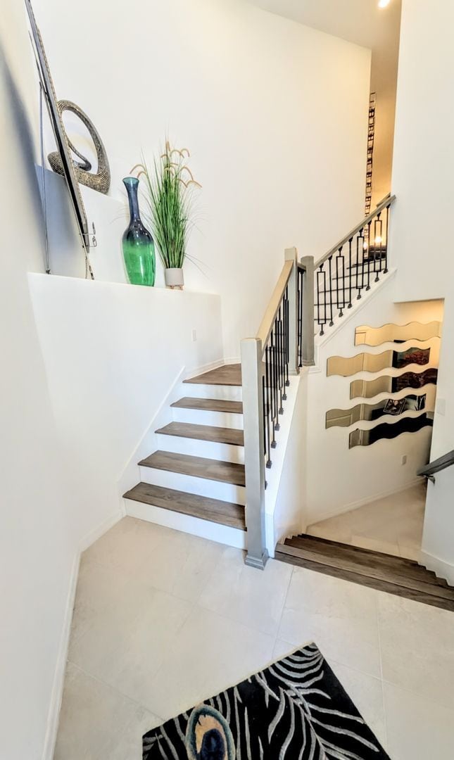 Building Photo - Annual TURNKEY 3 bed 2 bath in the Montserrat