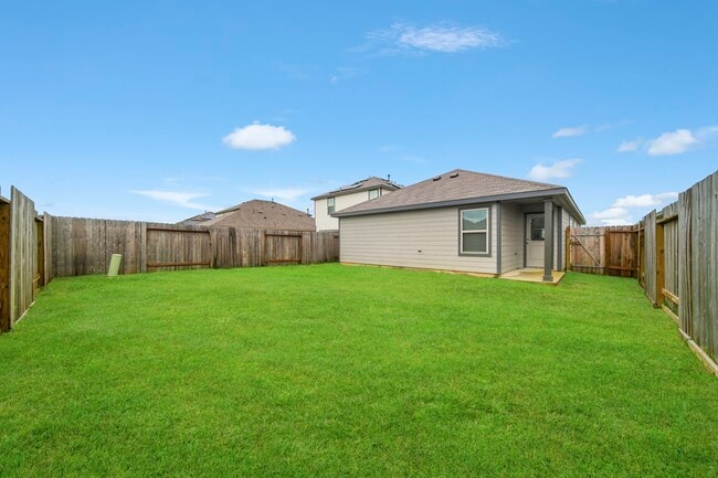 Building Photo - 21707 Cottonwood Mdws Trl