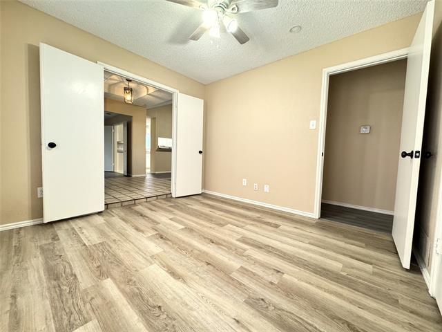 Building Photo - 921 Baxter Dr