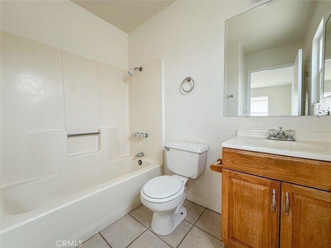 Building Photo - 5839 Bagley Ave