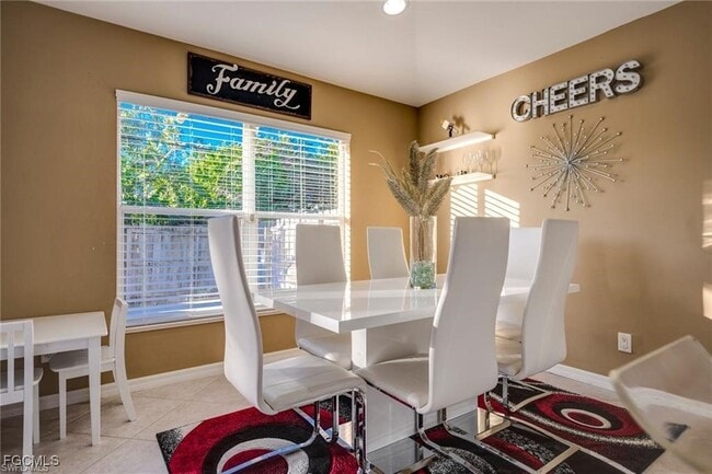 Building Photo - 9036 Henry Rd