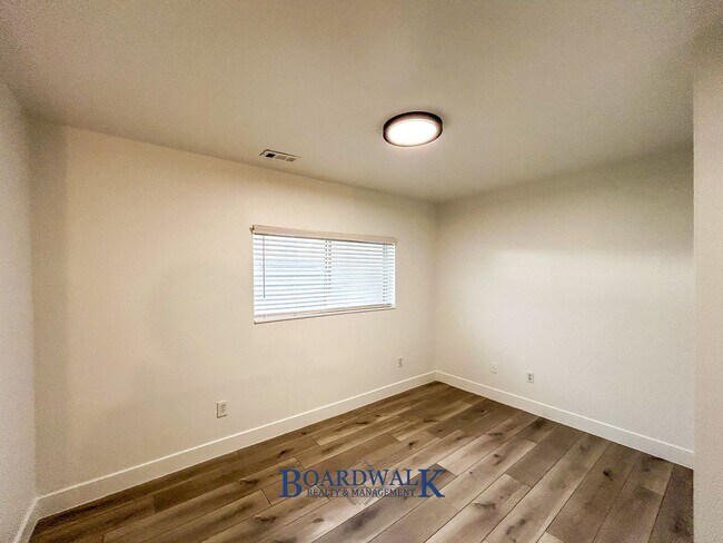 Building Photo - 3140 S 3200 W