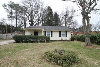 Building Photo - 942 McDow Dr
