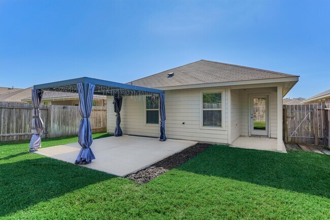 Building Photo - 22630 Winter Maple Trl