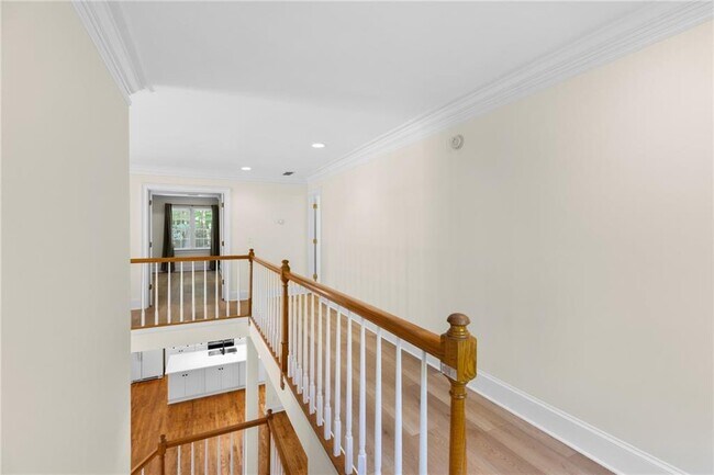 Building Photo - 5941 Wilbanks Dr