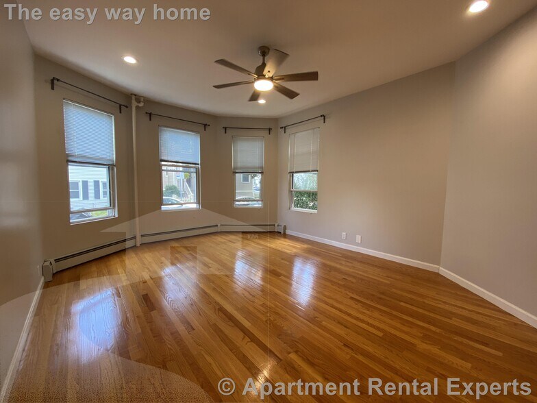 Building Photo - 47 Tremont St