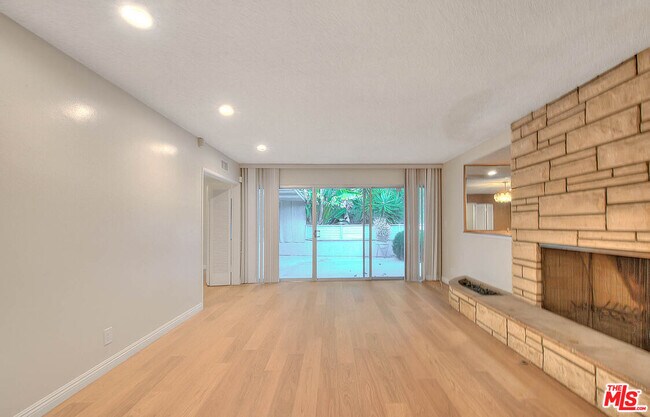 Building Photo - 4509 Don Miguel Dr