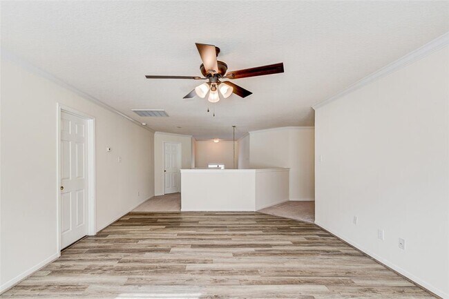 Building Photo - 15403 Redbud Dale Ct