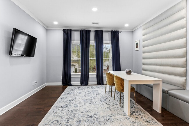 Building Photo - 2681 Oak Leaf Pl