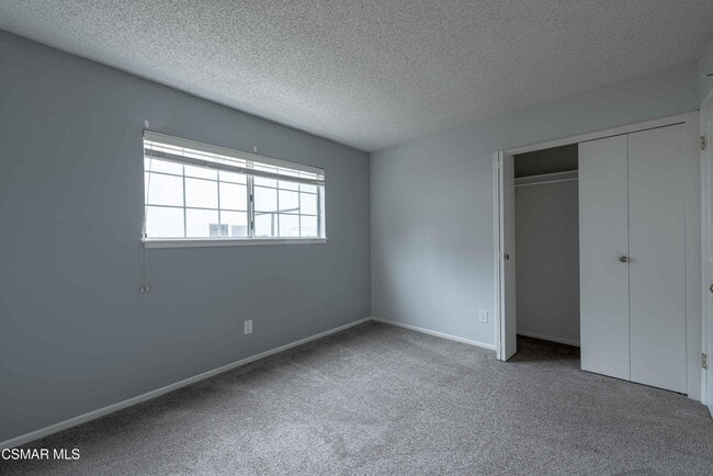 Building Photo - 5848 Lake Lindero Dr