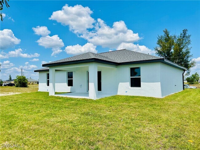 Building Photo - 1116 NW 20th Pl