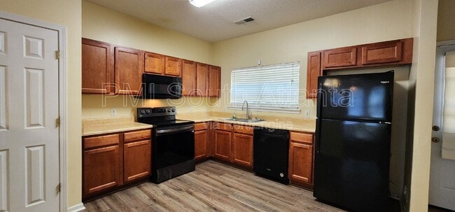 Building Photo - 7298 Wagon Wheel Ct