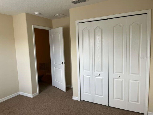 Building Photo - 12825 Gracehill LN