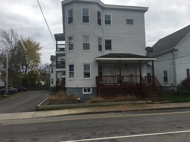 Building Photo - 41 Emory St