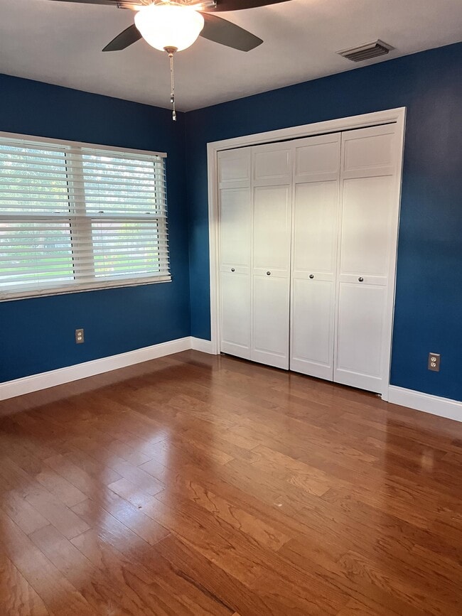 Building Photo - 1452 Mallard Pl