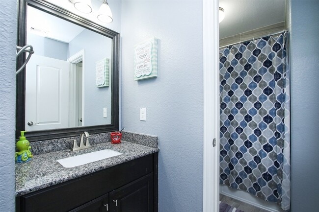 Building Photo - 13627 Tangle Branch Dr