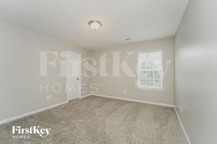 Building Photo - 6611 Eastfield Park Dr