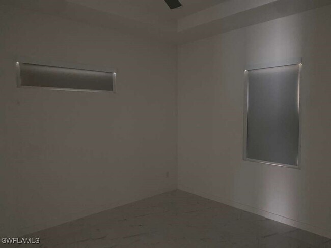 Building Photo - 2632 NW 4th Ave