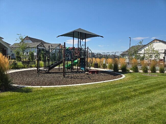 Building Photo - 5630 W Polecat Dr